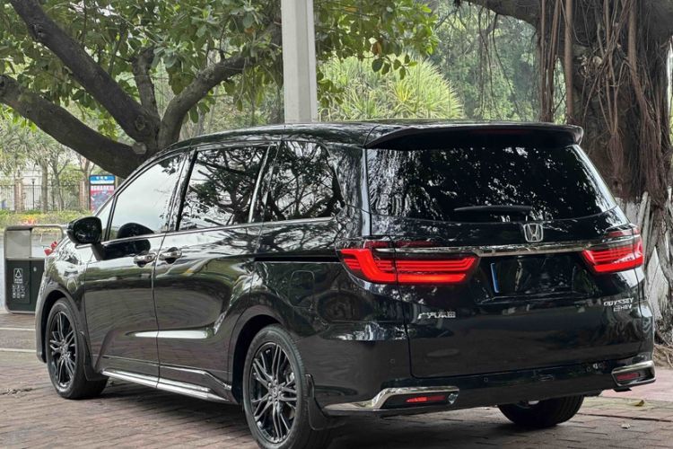 Used Honda Odyssey 2022 2.0L eHEV Sharp·Luxury Edition Exterior 9