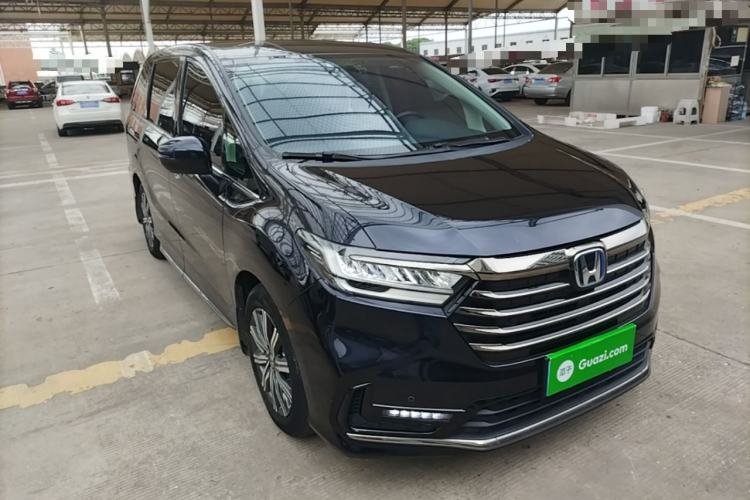 Used Honda Odyssey 2022 2.0L eHEV Sharp Enjoyment Edition Front Right 45 Deg