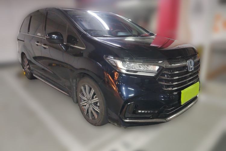 Used Honda Odyssey 2022 2.0L eHEV Sharp Enjoyment Edition Front Right 45 Deg