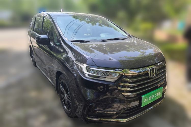 Used Honda Odyssey 2022 2.0L eHEV Sharp Enjoyment Edition Front Right 45 Deg
