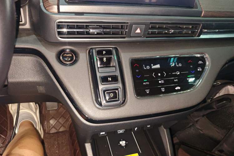 Used Honda Odyssey 2022 2.0L eHEV Sharp·Luxury Edition Gear Lever