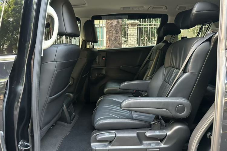Used Honda Odyssey 2022 2.0L eHEV Sharp Enjoyment Edition Interior 2