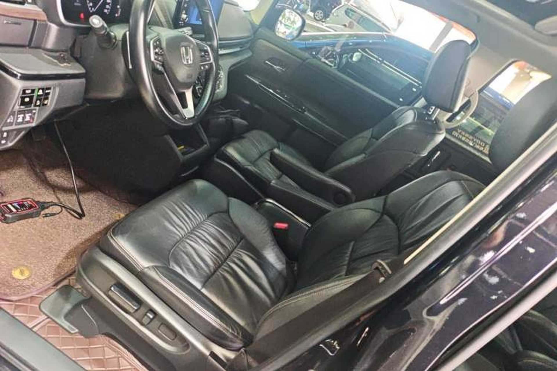 Used Honda Odyssey 2022 2.0L eHEV Sharp·Luxury Edition Left Front Seat