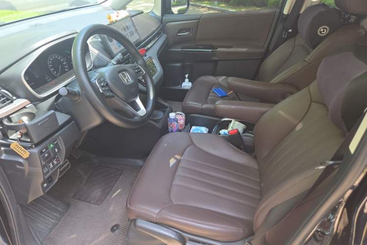 Used Honda Odyssey 2022 2.0L eHEV Sharp Enjoyment Edition Left Front Seat