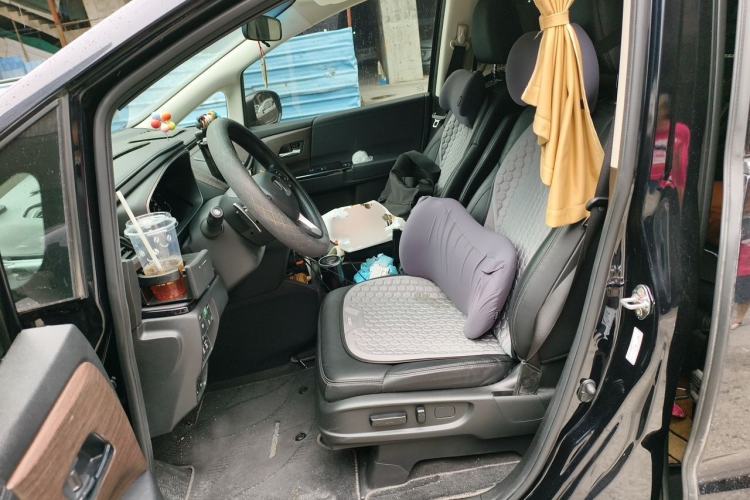 Used Honda Odyssey 2022 2.0L eHEV Sharp·Luxury Edition Left Front Seat
