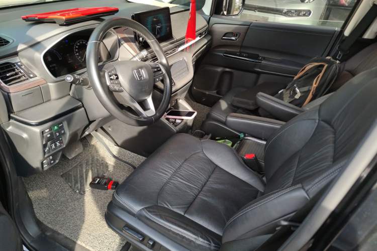Used Honda Odyssey 2022 2.0L eHEV Sharp·Luxury Edition Left Front Seat