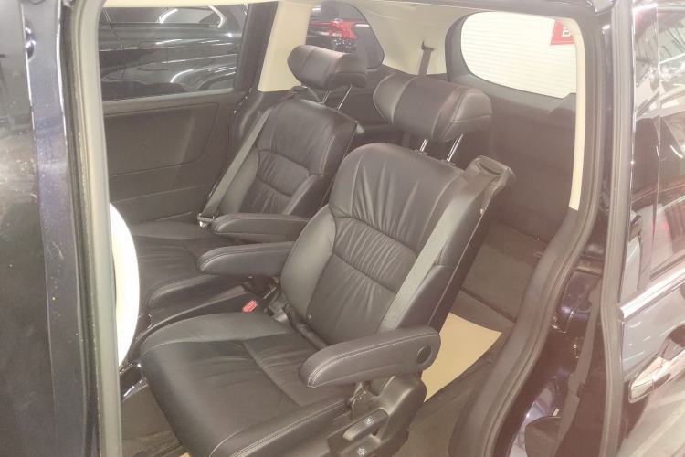 Used Honda Odyssey 2022 2.0L eHEV Sharp Enjoyment Edition Left Rear Seat