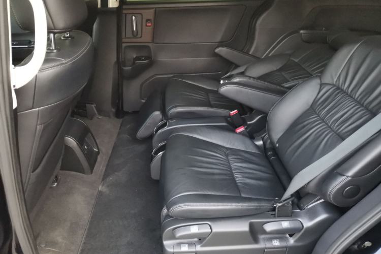 Used Honda Odyssey 2022 2.0L eHEV Sharp·Luxury Edition Left Rear Seat