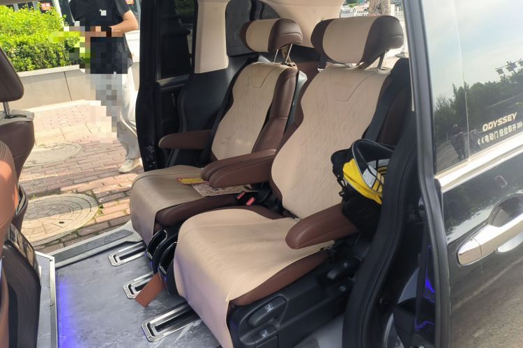 Used Honda Odyssey 2022 2.0L eHEV Sharp·Luxury Edition Left Rear Seat