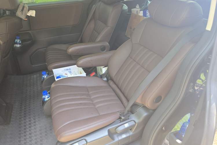 Used Honda Odyssey 2022 2.0L eHEV Sharp Enjoyment Edition Left Rear Seat