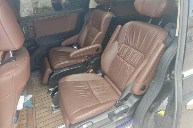 Used Honda Odyssey 2022 2.0L eHEV Sharp·Luxury Edition Left Rear Seat