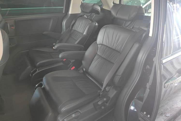 Used Honda Odyssey 2022 2.0L eHEV Sharp·Luxury Edition Left Rear Seat