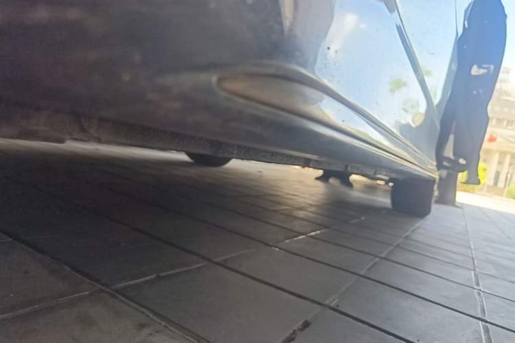 Used Honda Odyssey 2022 2.0L eHEV Sharp Smart Edition Left Side Sill