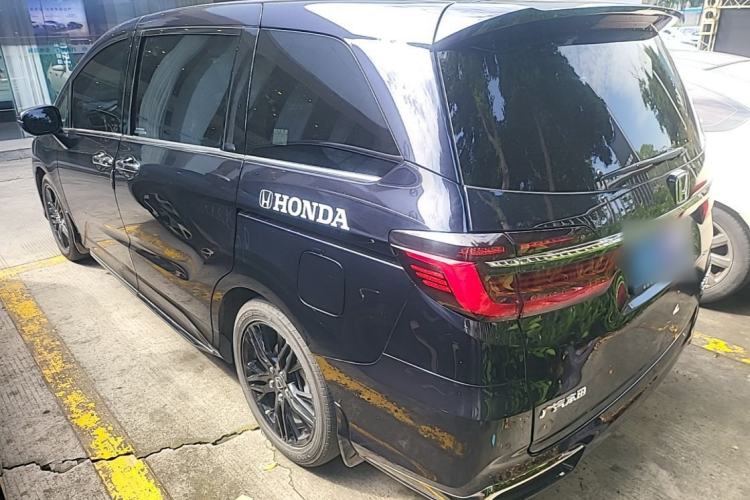 Used Honda Odyssey 2022 2.0L eHEV Sharp·Luxury Edition Rear Left 45 Deg