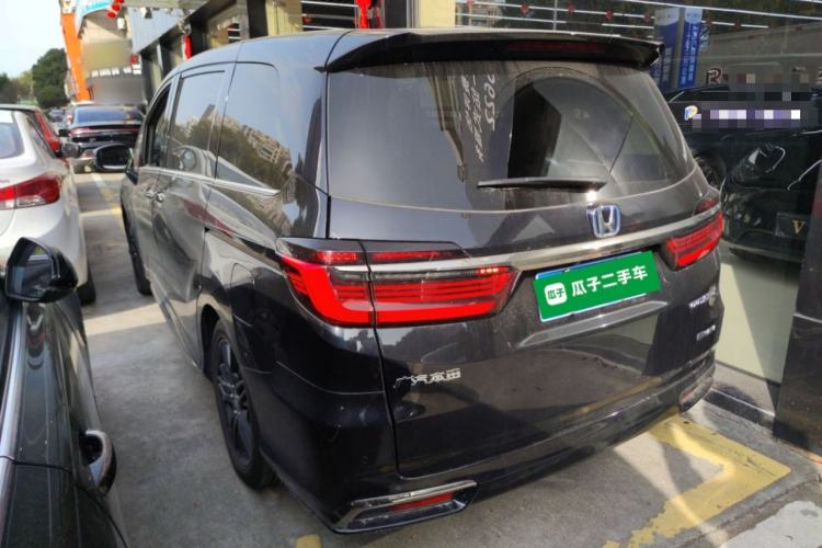 Used Honda Odyssey 2022 2.0L eHEV Sharp·Luxury Edition Rear Left 45 Deg