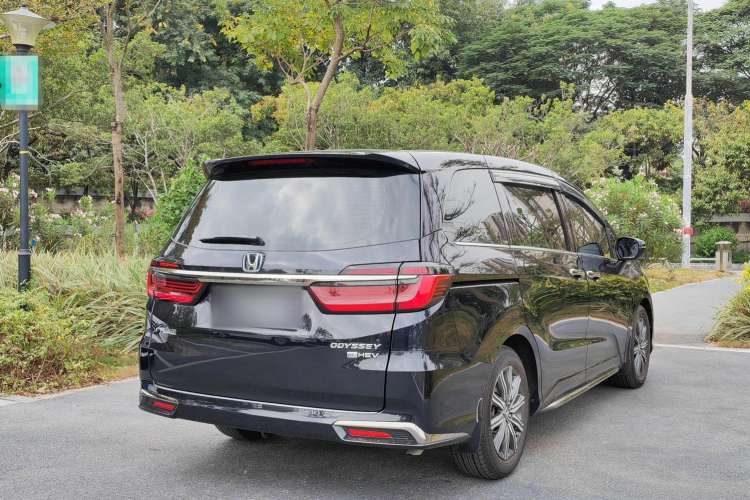 Used Honda Odyssey 2022 2.0L eHEV Sharp Enjoyment Edition Rear Right 45 Deg