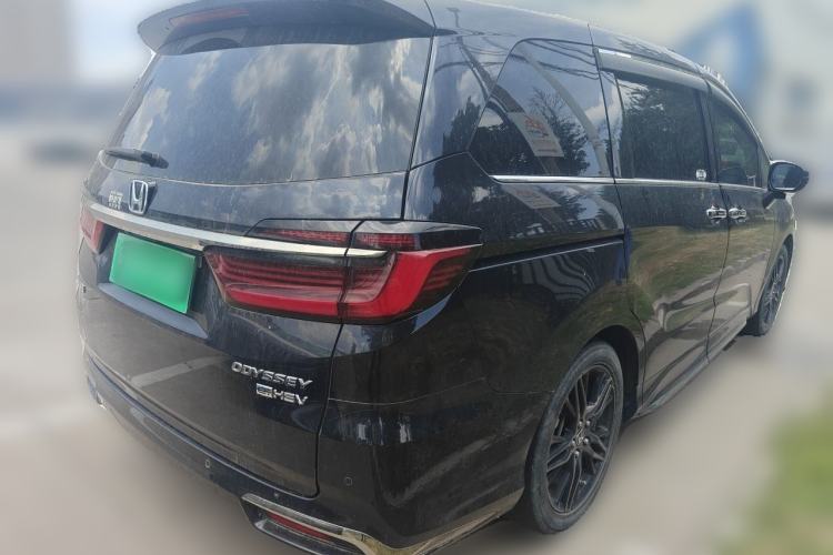 Used Honda Odyssey 2022 2.0L eHEV Sharp·Luxury Edition Rear Right 45 Deg