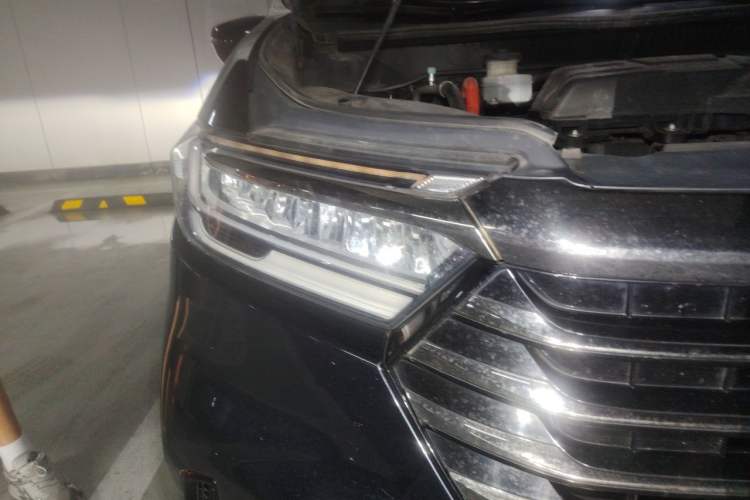 Used Honda Odyssey 2022 2.0L eHEV Sharp Enjoyment Edition Right Front Headlight