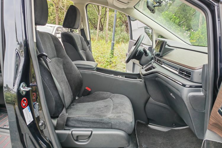 Used Honda Odyssey 2022 2.0L eHEV Sharp Enjoyment Edition Right Front Seat