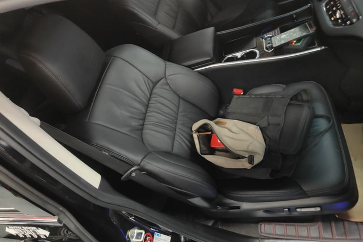 Used Honda Odyssey 2022 2.0L eHEV Sharp·Luxury Edition Right Front Seat