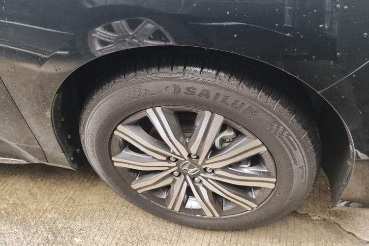 Used Honda Odyssey 2022 2.0L eHEV Sharp Enjoyment Edition Right Front Wheel Hub