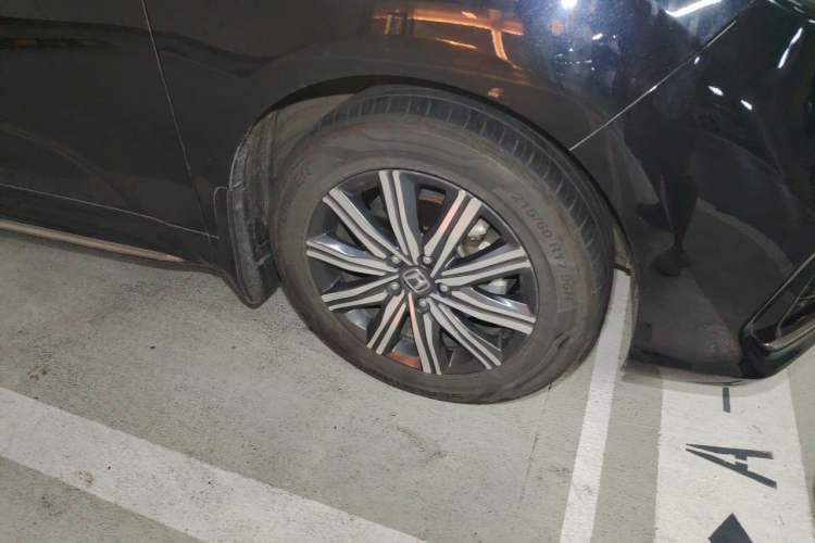 Used Honda Odyssey 2022 2.0L eHEV Sharp Enjoyment Edition Right Front Wheel Hub