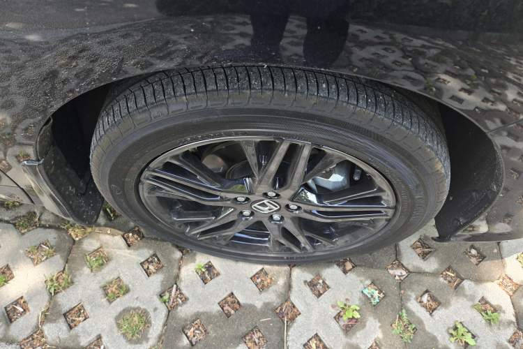 Used Honda Odyssey 2022 2.0L eHEV Sharp Enjoyment Edition Right Front Wheel Hub