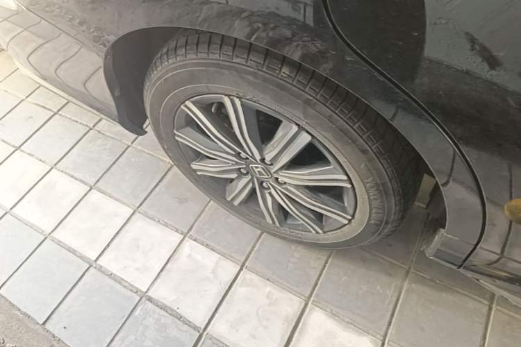 Used Honda Odyssey 2022 2.0L eHEV Sharp Smart Edition Right Rear Wheel Hub