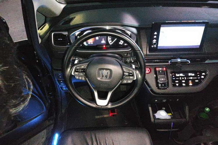 Used Honda Odyssey 2022 2.0L eHEV Sharp Supreme Edition Steering Wheel