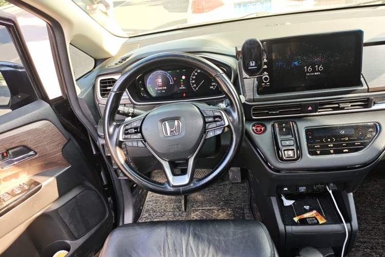 Used Honda Odyssey 2022 2.0L eHEV Sharp Enjoyment Edition Steering Wheel