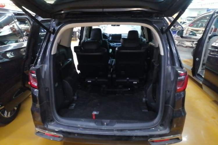 Used Honda Odyssey 2022 2.0L eHEV Sharp·Luxury Edition Trunk