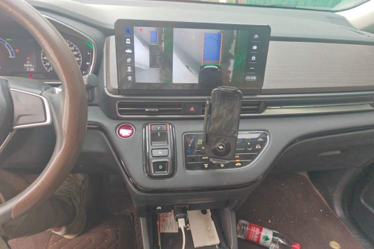 Used Honda Odyssey 2022 2.0L eHEV Sharp Smart Edition Audio And AC Panel