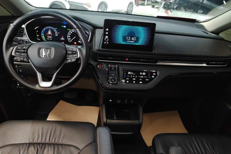 Used Honda Odyssey 2022 2.0L eHEV Sharp Enjoyment Edition Audio And AC Panel