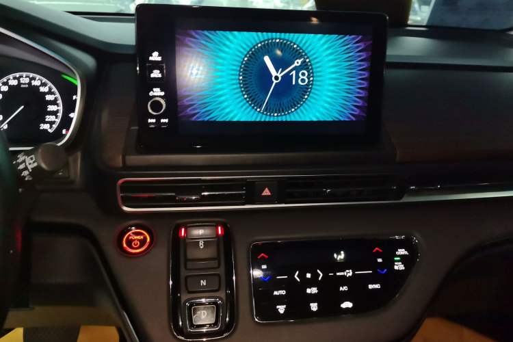Used Honda Odyssey 2022 2.0L eHEV Sharp Enjoyment Edition Audio And AC Panel