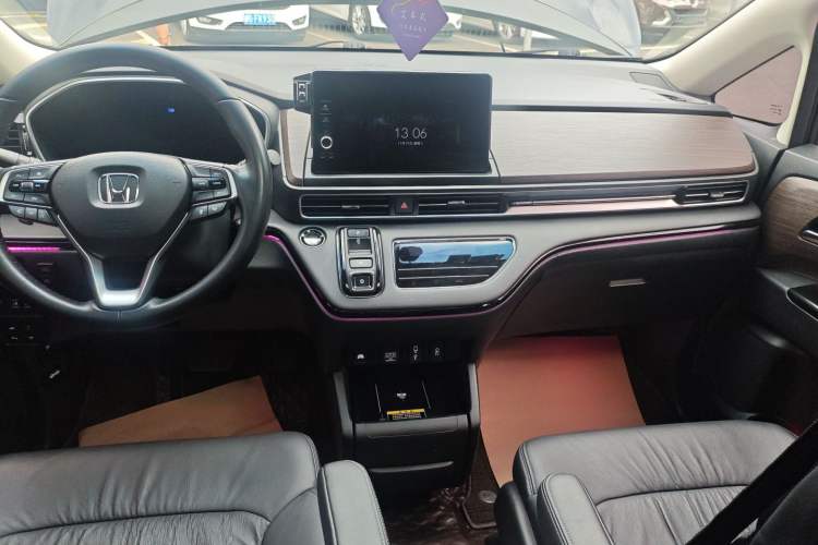 Used Honda Odyssey 2022 2.0L eHEV Sharp Enjoyment Edition Audio And AC Panel