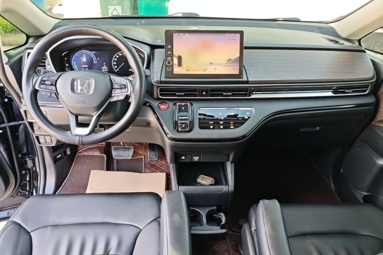 Used Honda Odyssey 2022 2.0L eHEV Sharp Enjoyment Edition Center Console