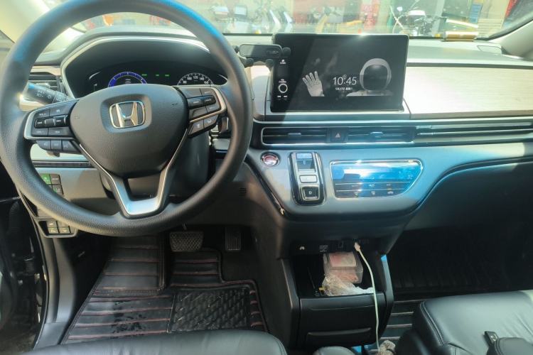 Used Honda Odyssey 2022 2.0L eHEV Sharp Smart Edition Center Console