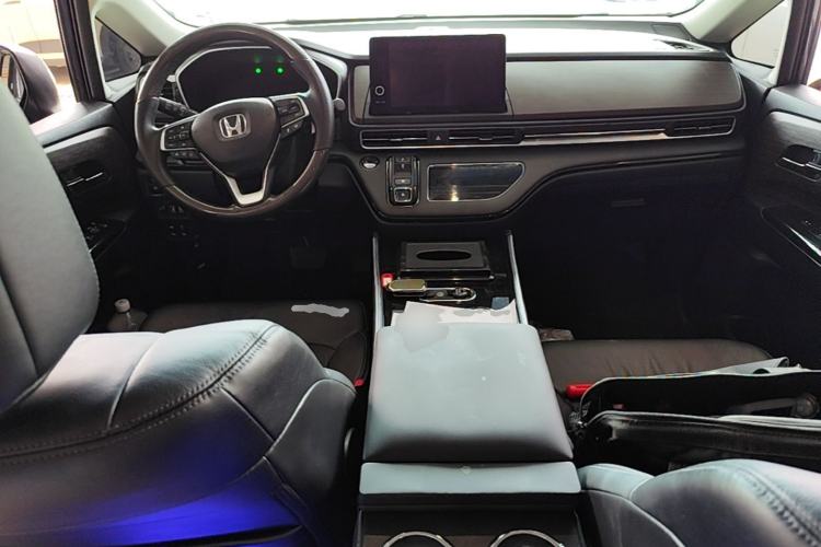 Used Honda Odyssey 2022 2.0L eHEV Sharp Enjoyment Edition Center Console