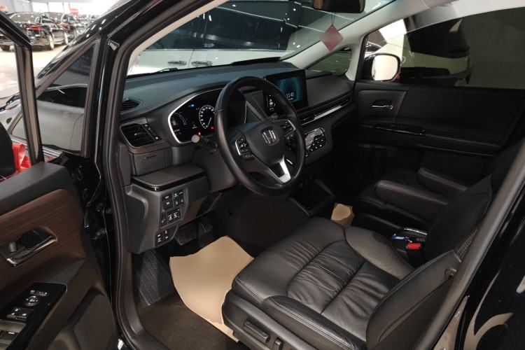 Used Honda Odyssey 2022 2.0L eHEV Sharp Enjoyment Edition Driver Seat