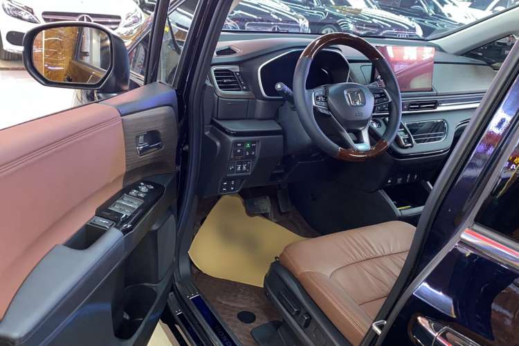 Used Honda Odyssey 2022 2.0L eHEV Sharp·Luxury Edition Driver Seat