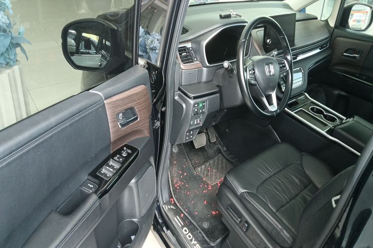 Used Honda Odyssey 2022 2.0L eHEV Sharp·Luxury Edition Driver Seat