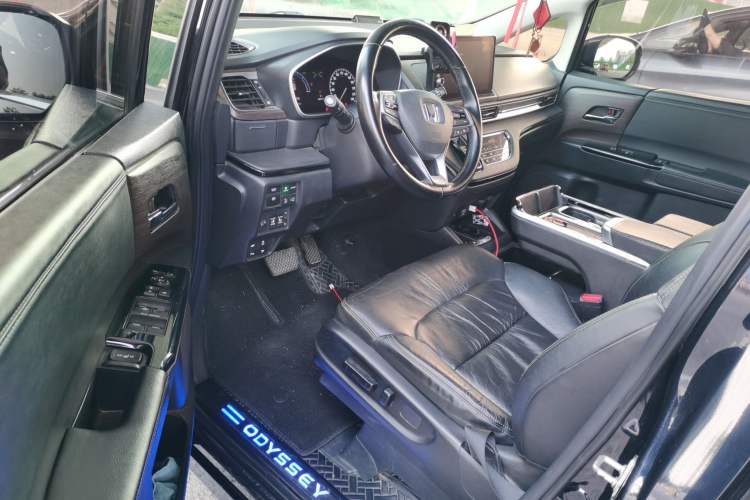 Used Honda Odyssey 2022 2.0L eHEV Sharp·Luxury Edition Driver Seat