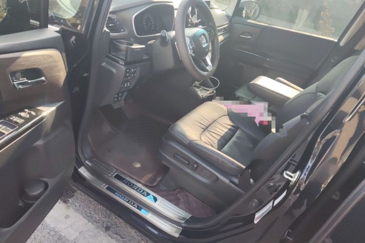 Used Honda Odyssey 2022 2.0L eHEV Sharp Enjoyment Edition Driver Seat