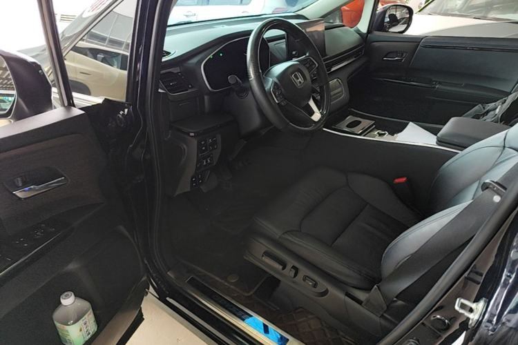 Used Honda Odyssey 2022 2.0L eHEV Sharp Enjoyment Edition Driver Seat