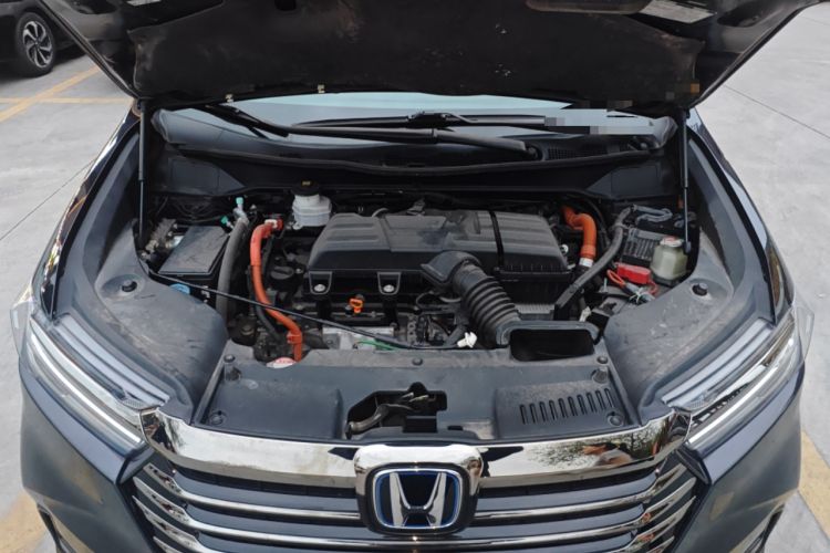 Used Honda Odyssey 2022 2.0L eHEV Sharp Smart Edition Engine Bay