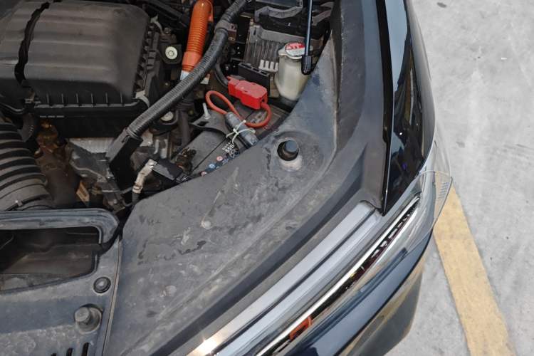 Used Honda Odyssey 2022 2.0L eHEV Sharp Smart Edition Engine Bay Left