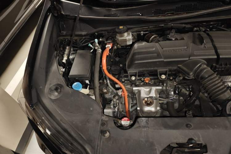 Used Honda Odyssey 2022 2.0L eHEV Sharp·Luxury Edition Engine Bay Right
