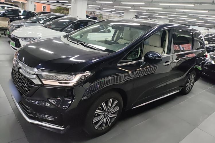 Used Honda Odyssey 2022 2.0L eHEV Prestige Four-Seater Edition Exterior 3