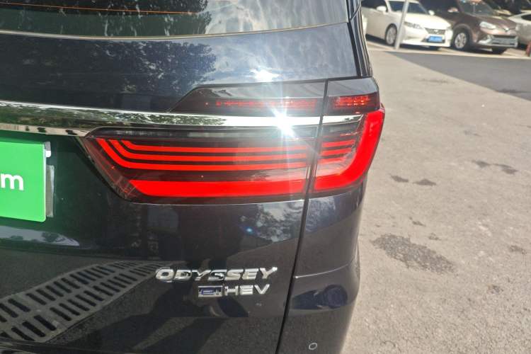 Used Honda Odyssey 2022 2.0L eHEV Sharp Enjoyment Edition Exterior 6