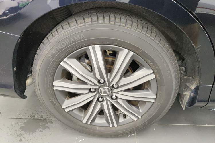 Used Honda Odyssey 2022 2.0L eHEV Prestige Four-Seater Edition Exterior 8